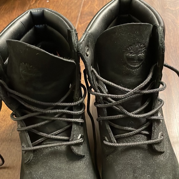 Timberland | Black Timberlands Hiking/Snow Boots Women Size 6. EUC - Picture 4 of 7